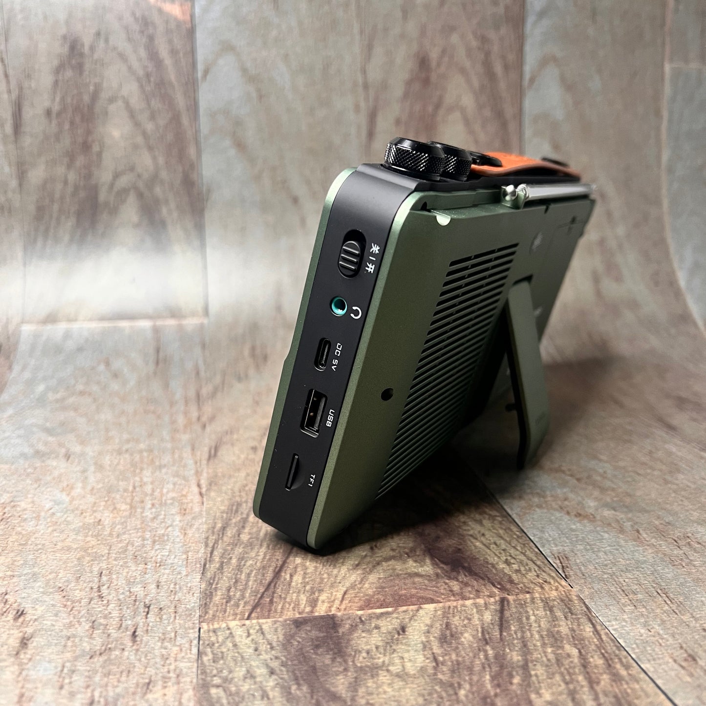 Video Gurbani Radio 7 inch Screen